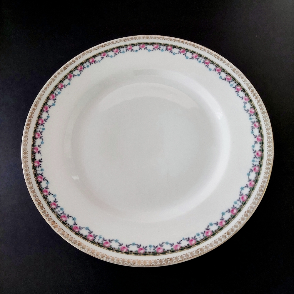 1930s Vintage Adolph Persch Floral Porcelain Dinner Plates Set of 4